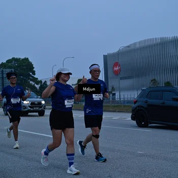 Runner Photo 7473053