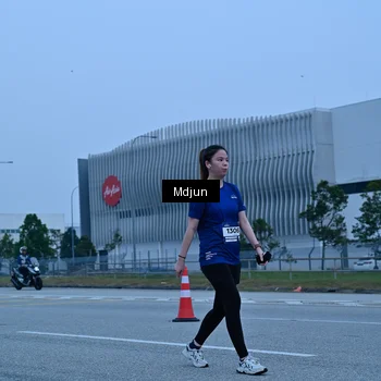 Runner Photo 7473074