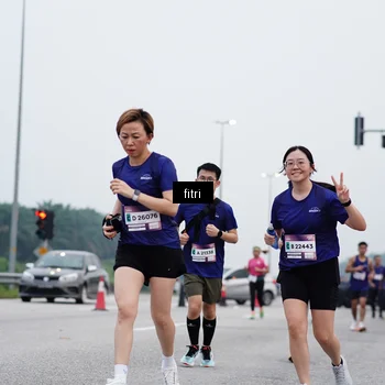 Runner Photo 7473188