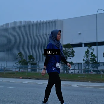 Runner Photo 7473192