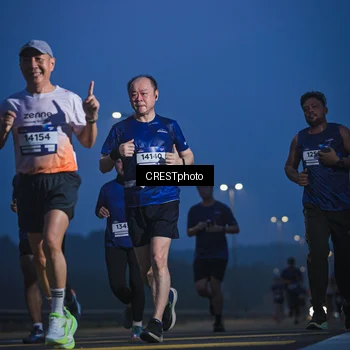 Runner Photo 7473193