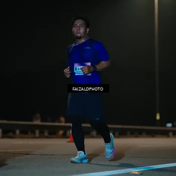Runner Photo 7473216