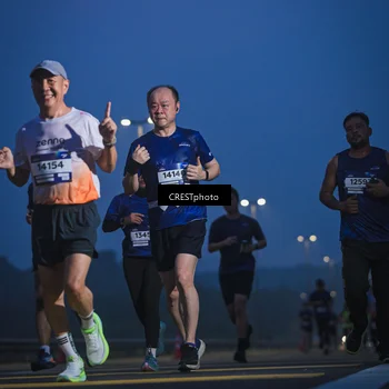 Runner Photo 7473225