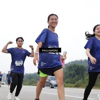 Runner Photo 7473228