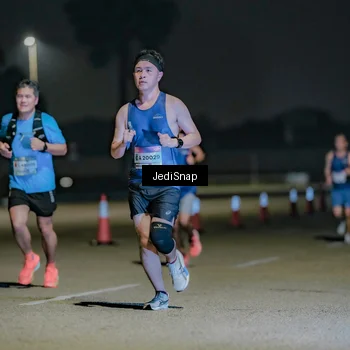 Runner Photo 7473242