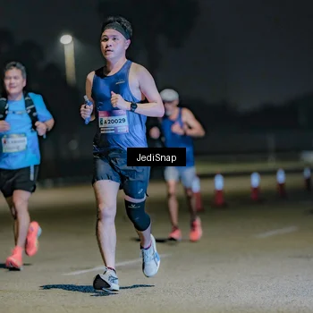 Runner Photo 7473243