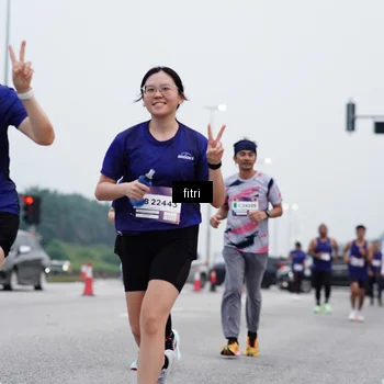 Runner Photo 7473258