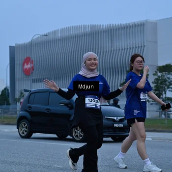 Runner Photo 7473289