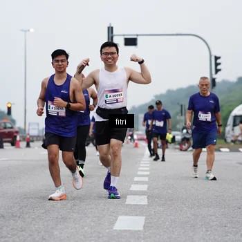 Runner Photo 7473344