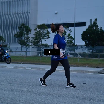 Runner Photo 7473365