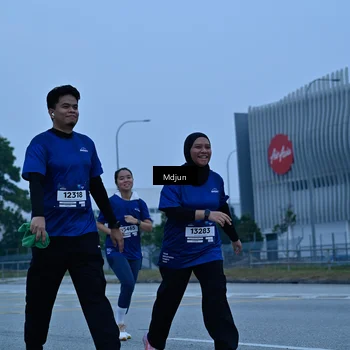 Runner Photo 7473380