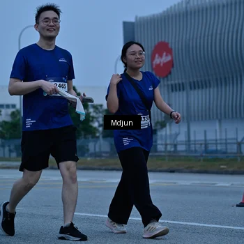 Runner Photo 7473403