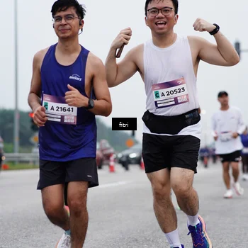 Runner Photo 7473414