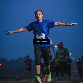 Runner Photo 7473433