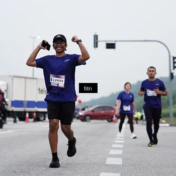 Runner Photo 7473449
