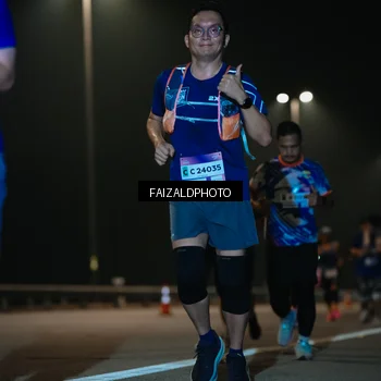 Runner Photo 7473459