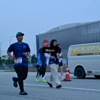 Runner Photo 7473464