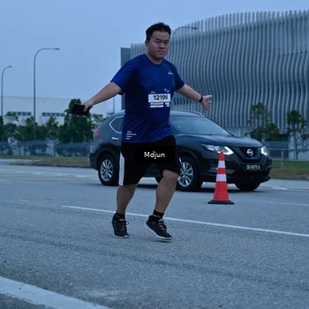 Runner Photo 7473489