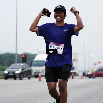Runner Photo 7473493
