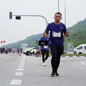 Runner Photo 7473496