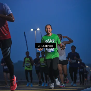 Runner Photo 7473527