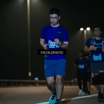 Runner Photo 7473543