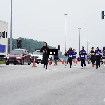 Runner Photo 7473545