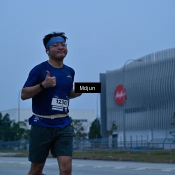 Runner Photo 7473550