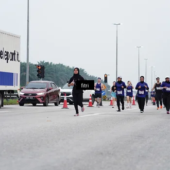 Runner Photo 7473558