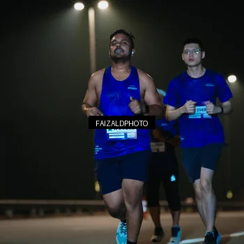 Runner Photo 7473563