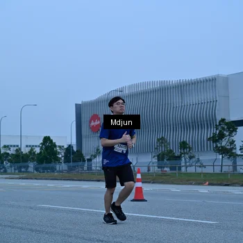 Runner Photo 7473566