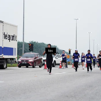 Runner Photo 7473573