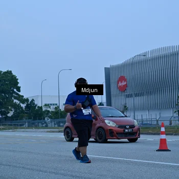 Runner Photo 7473578