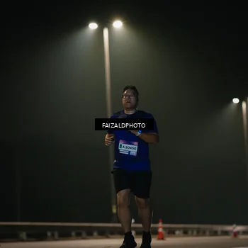 Runner Photo 7473591