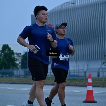 Runner Photo 7473593