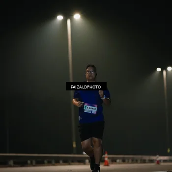 Runner Photo 7473604