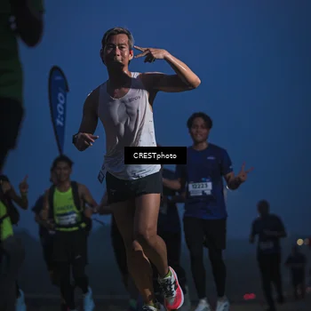 Runner Photo 7473640