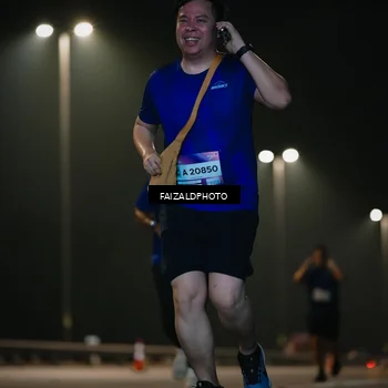 Runner Photo 7473642