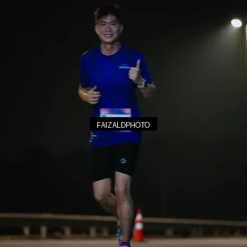 Runner Photo 7473646