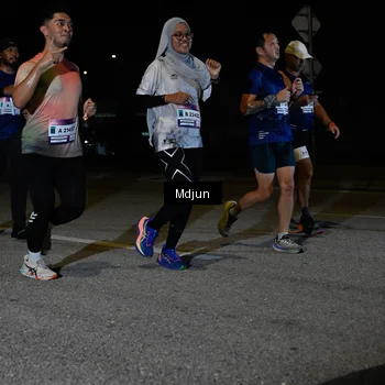 Runner Photo 7473649