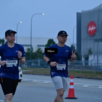 Runner Photo 7473663