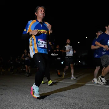 Runner Photo 7473674