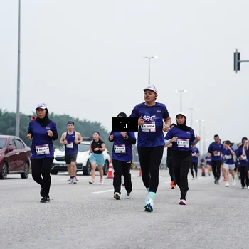 Runner Photo 7473678