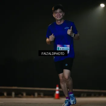 Runner Photo 7473679