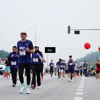 Runner Photo 7473680