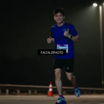 Runner Photo 7473685