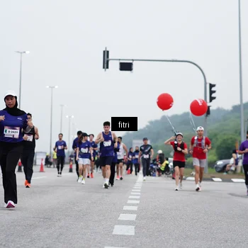 Runner Photo 7473695
