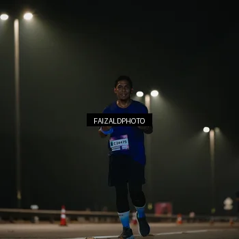 Runner Photo 7473741