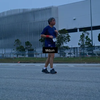 Runner Photo 7473753