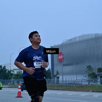 Runner Photo 7473766